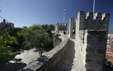 Castillo San Jorge Portugal muralla