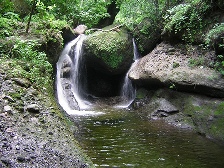 Río en el Parque Nacional El Imposible