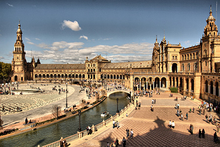 Vista de pajaro de la plaza de España en Sevilla
