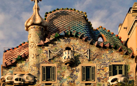 Detalle del tejado de la Casa Batlló